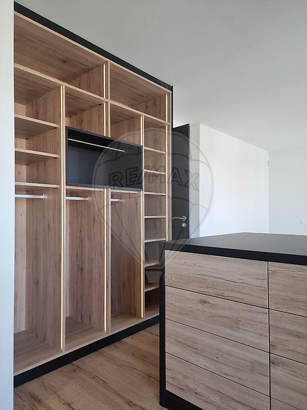 Maison - 162 m² - 7 pièces