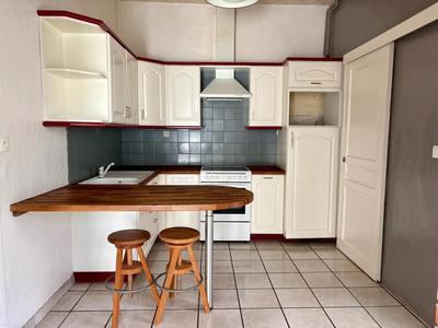 Maison - 84 m² - 4 pièces