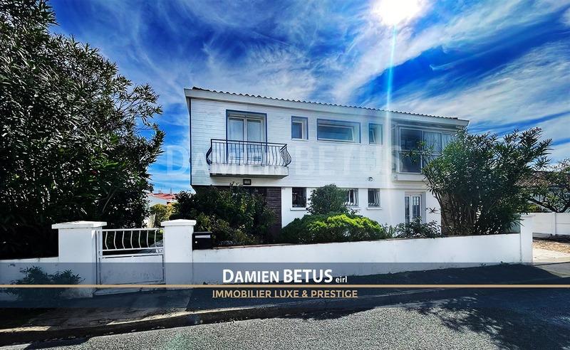 Maison - 171 m² - 6 pièces