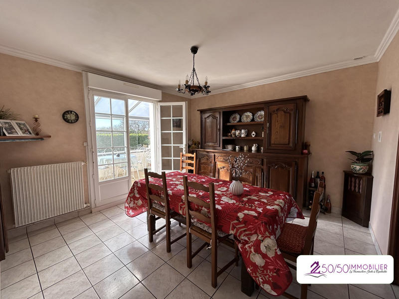 Maison traditionnelle - 118 m² - 7 pièces