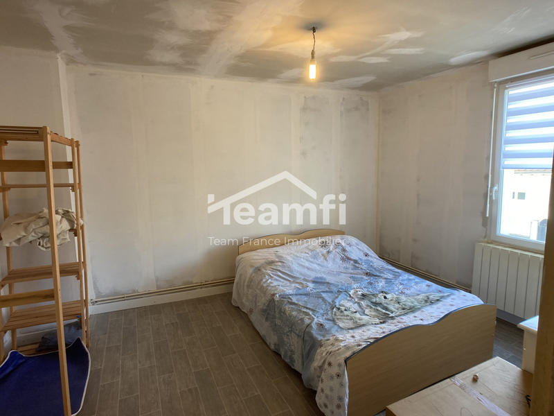 Maison - 95 m² - 4 pièces