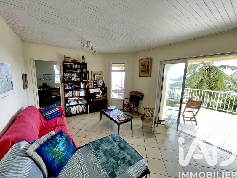 Maison - 97 m² - 5 pièces