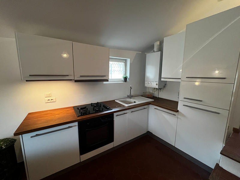 Appartement - 83 m² - 5 pièces