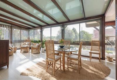 Pavillon - 157 m² - 7 pièces