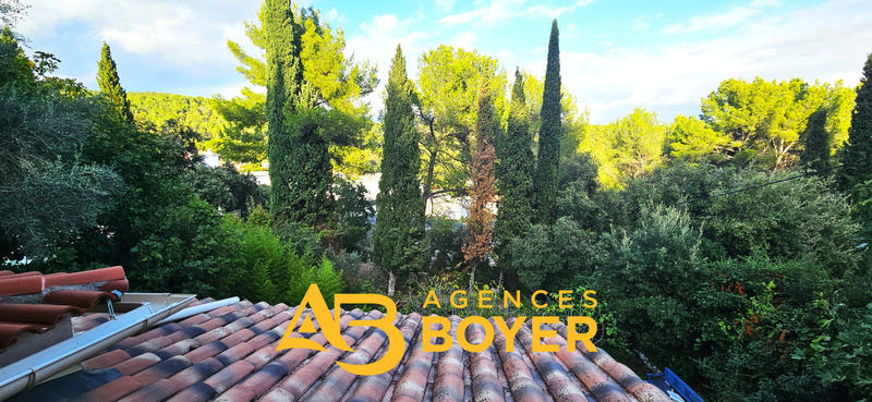 Maison - 304 m² - 8 pièces