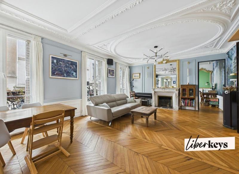 Appartement bourgeois - 108 m² - 6 pièces