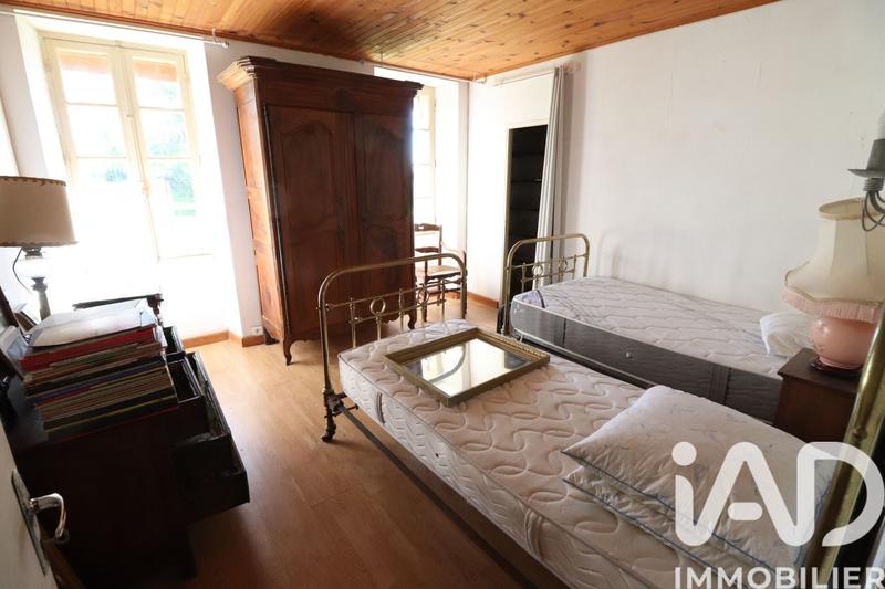 Maison - 137 m² - 5 pièces