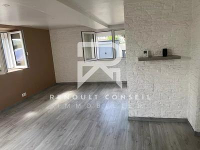 Maison - 70 m² - 4 pièces