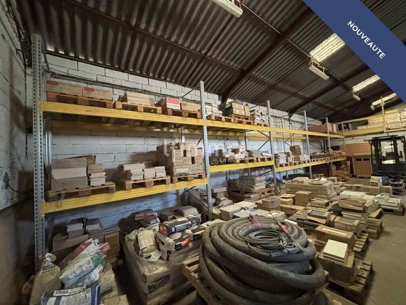 Local commercial - 205 m² - 3 pièces