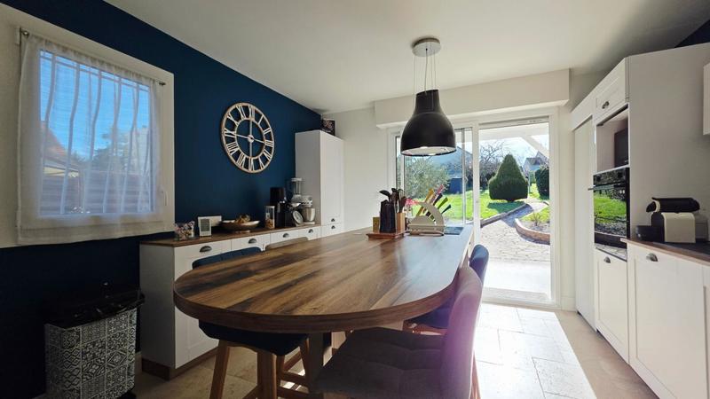 Maison - 144 m² - 6 pièces