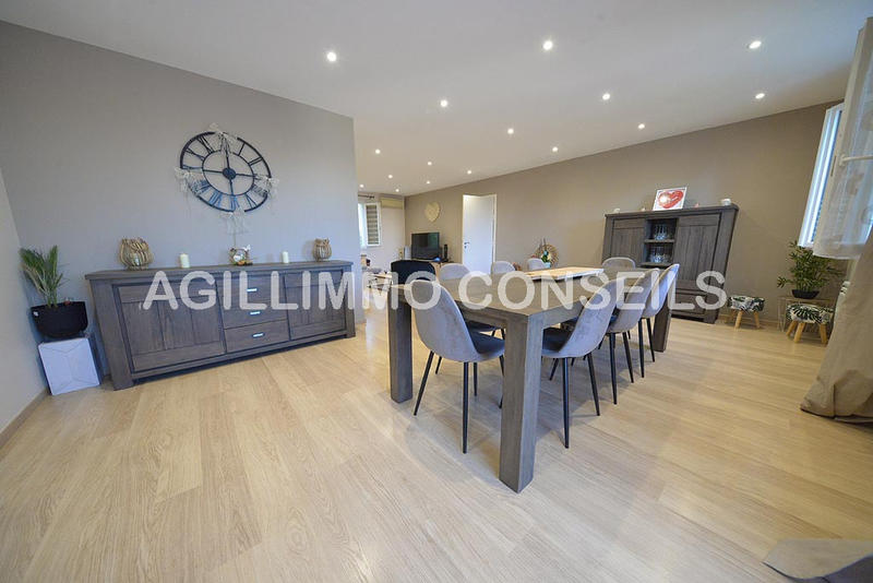 Villa - 140 m² - 5 pièces