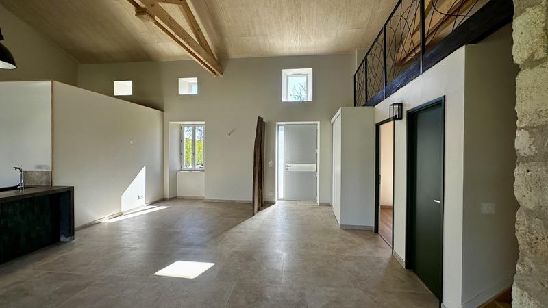 Maison - 165 m² - 4 pièces