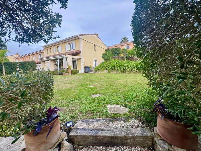 Appartement - 120 m² - 4 pièces