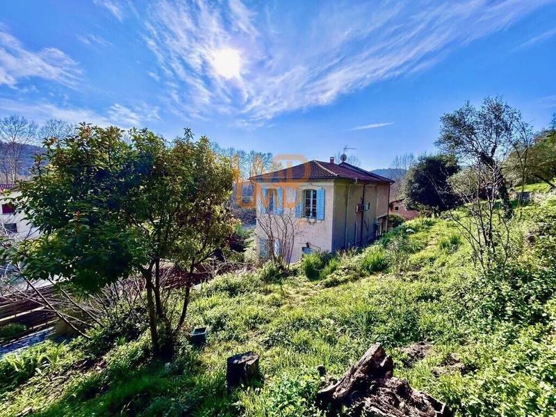 Maison ancienne - 168 m² - 6 pièces