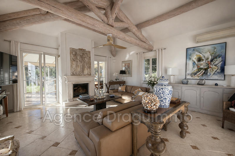 Maison - 152 m² - 6 pièces