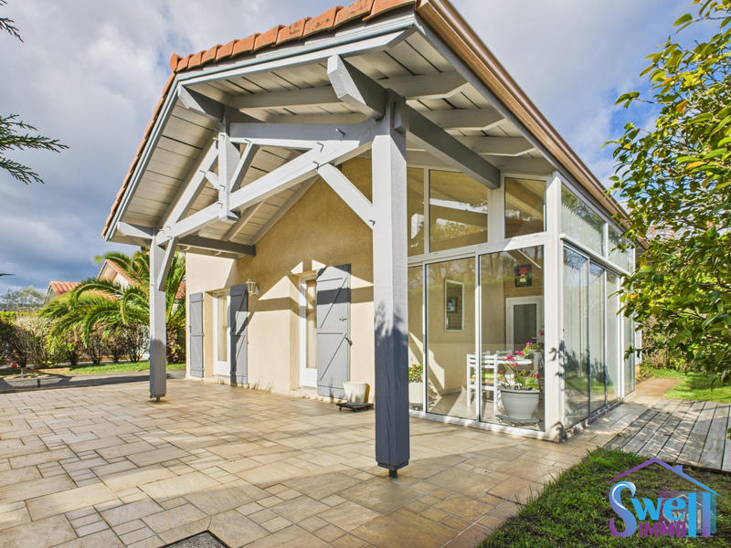 Maison - 88 m² - 4 pièces