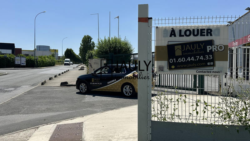 Local commercial - 900 m²