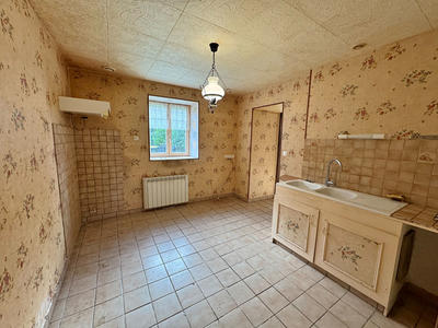 Maison - 80 m² - 5 pièces