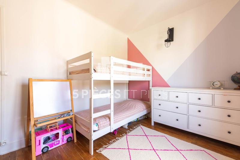 Maison - 94 m² - 5 pièces