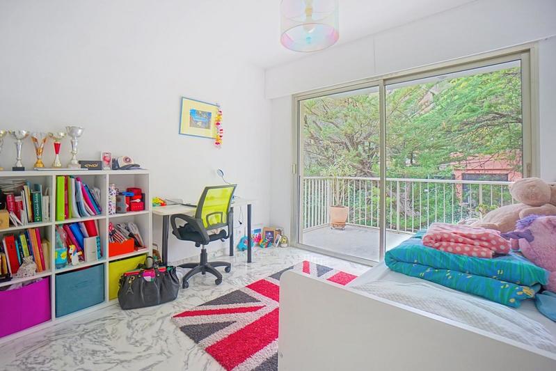 Appartement - 104 m² - 4 pièces