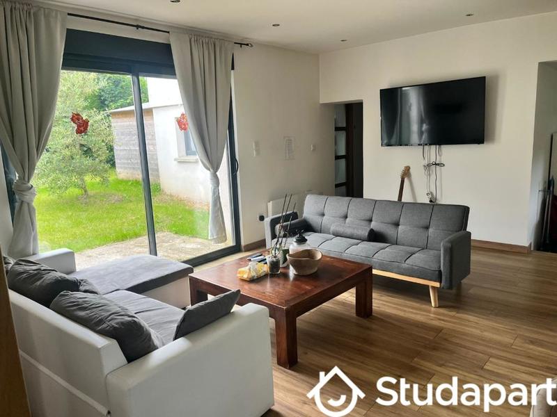 Chambre - 12 m² - 1 pièce