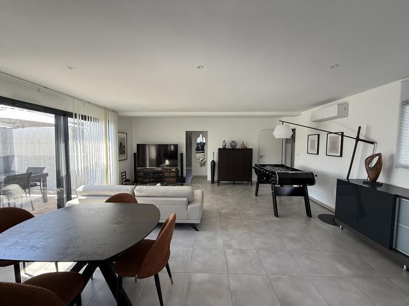 Villa - 96 m² - 4 pièces