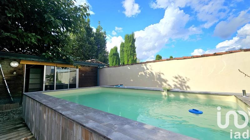 Maison - 198 m² - 8 pièces