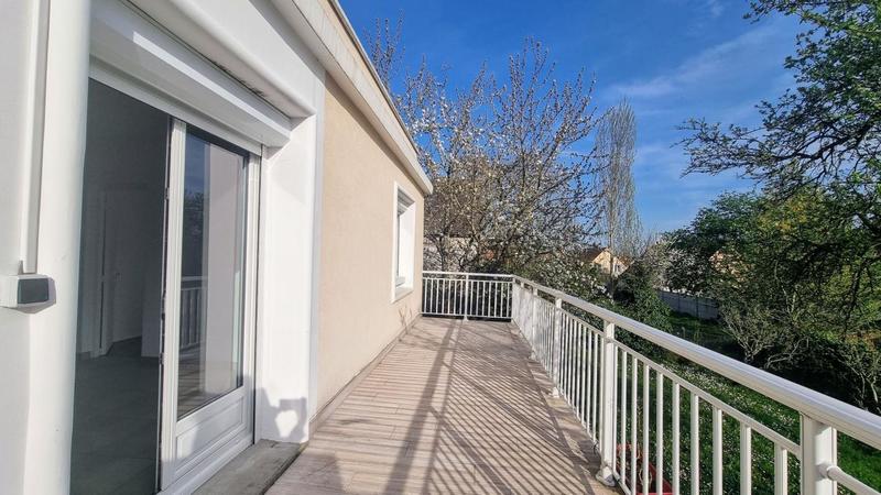 Maison - 82 m² - 3 pièces