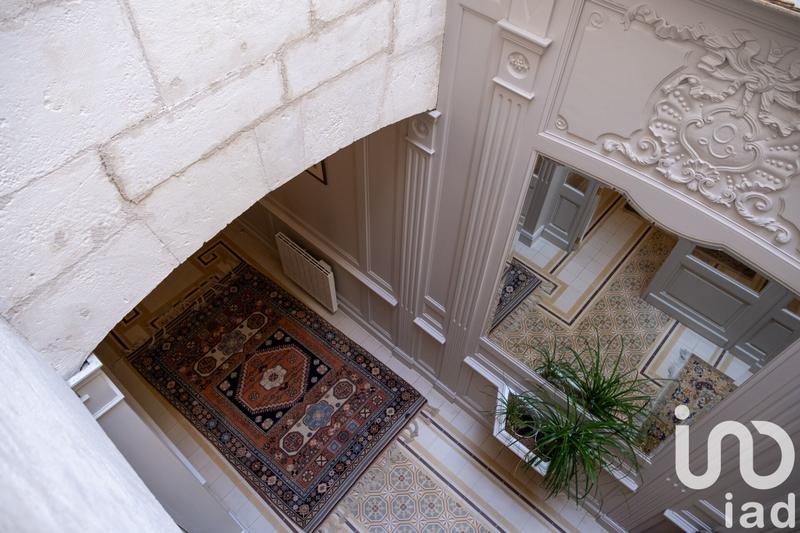 Maison - 422 m² - 10 pièces