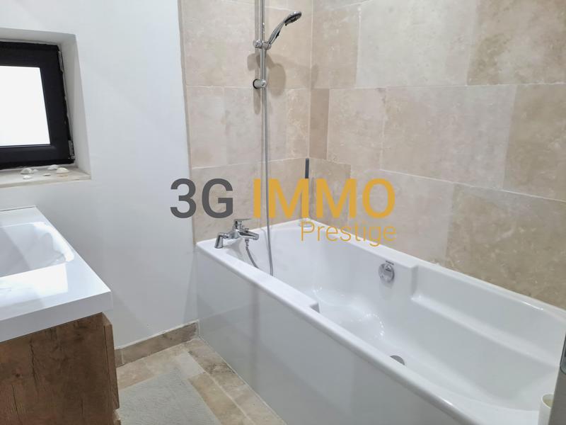 Corps de ferme - 198 m² - 9 pièces