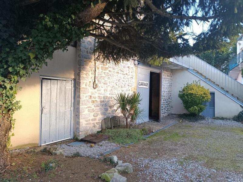 Corps de ferme - 160 m² - 4 pièces