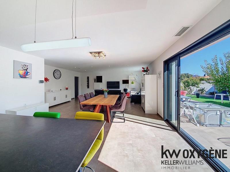 Maison - 186 m² - 6 pièces