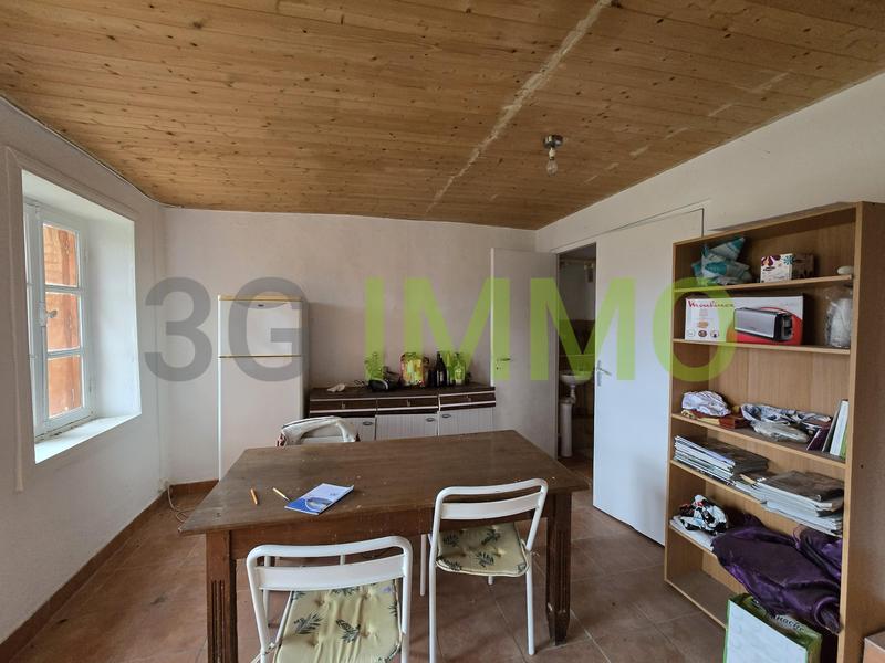 Maison - 106 m² - 7 pièces