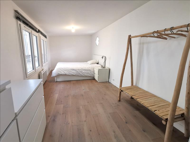 Appartement - 82 m² - 3 pièces