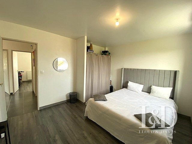 Maison traditionnelle - 132 m² - 7 pièces