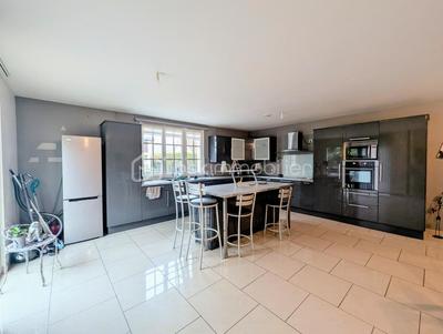 Pavillon - 123 m² - 5 pièces