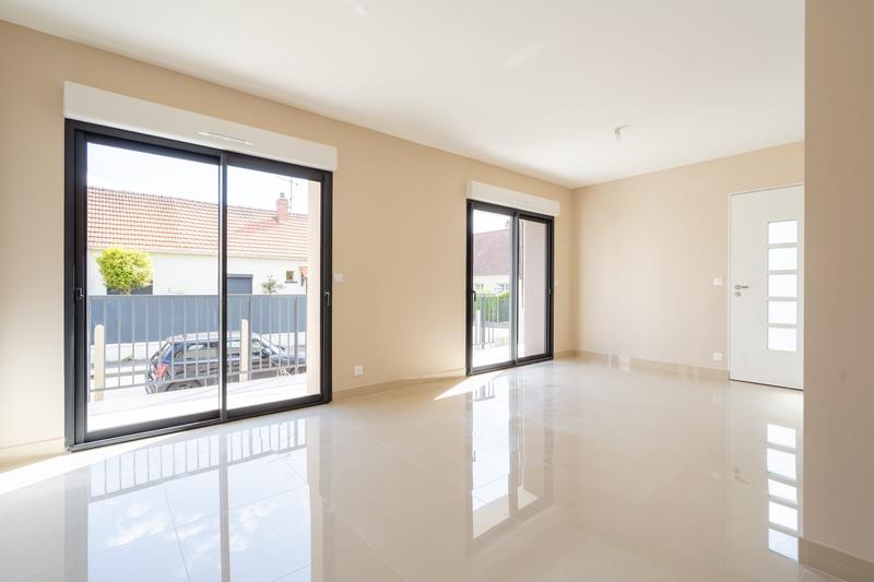 Maison - 92 m² - 6 pièces