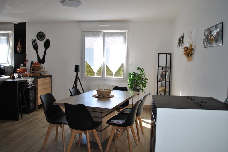 Maison - 240 m² - 13 pièces