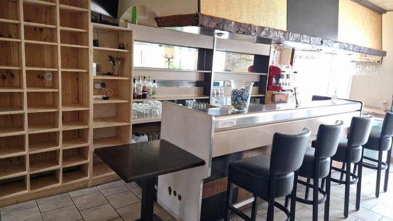 Local commercial - 270 m² - 10 pièces