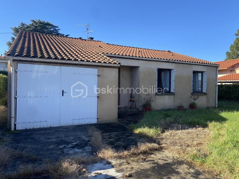 Maison - 96 m² - 5 pièces