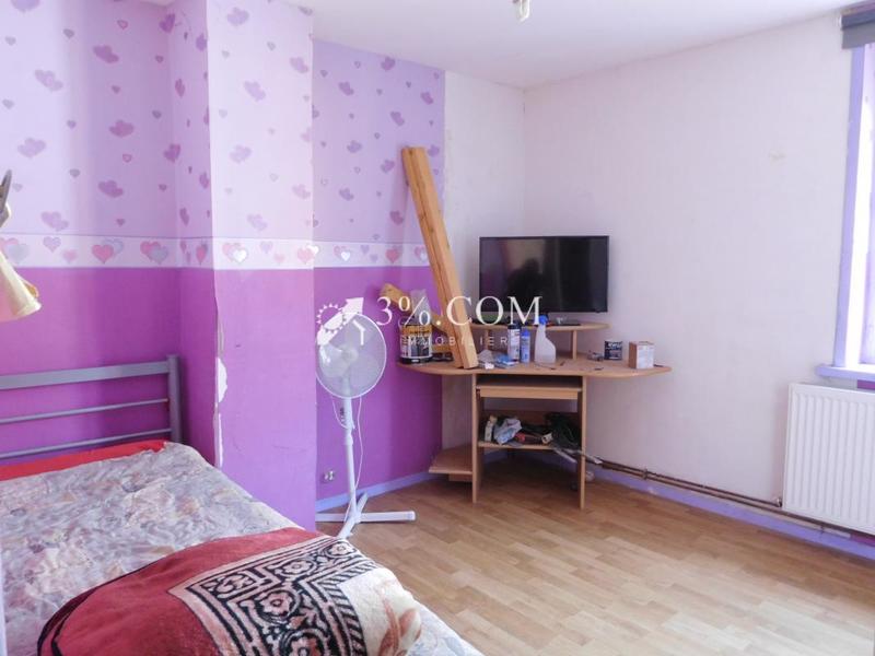 Maison - 74 m² - 6 pièces