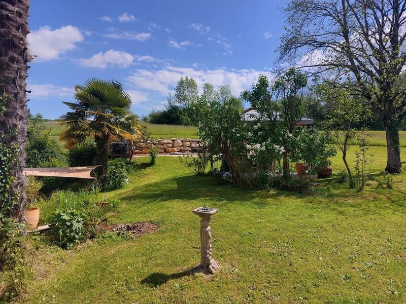 Maison - 180 m² - 7 pièces