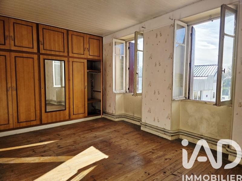 Maison de village - 153 m² - 9 pièces