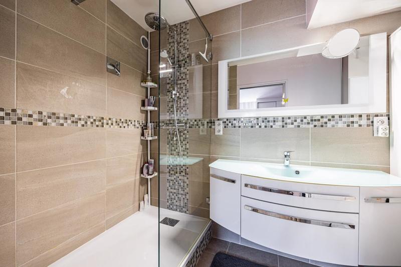 Appartement - 100 m² - 4 pièces