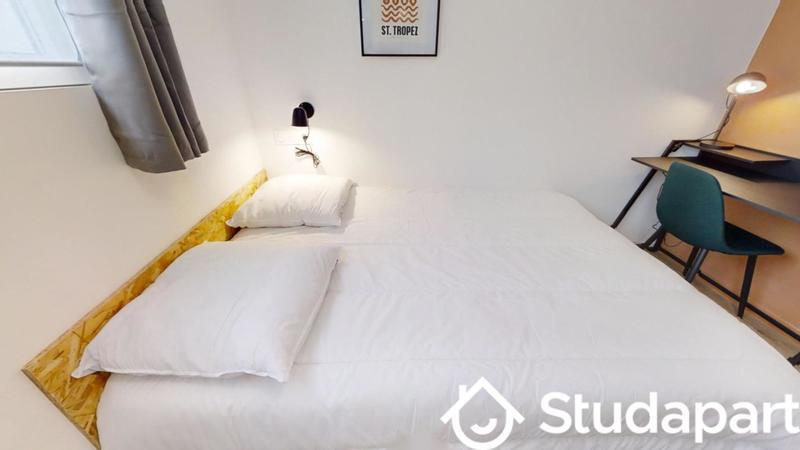 Chambre - 9 m² - 1 pièce