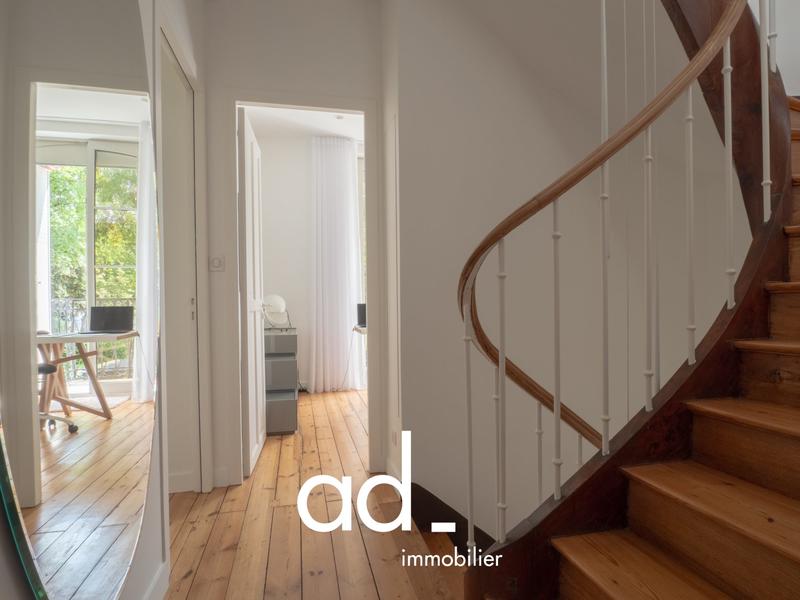 Maison - 170 m² - 6 pièces