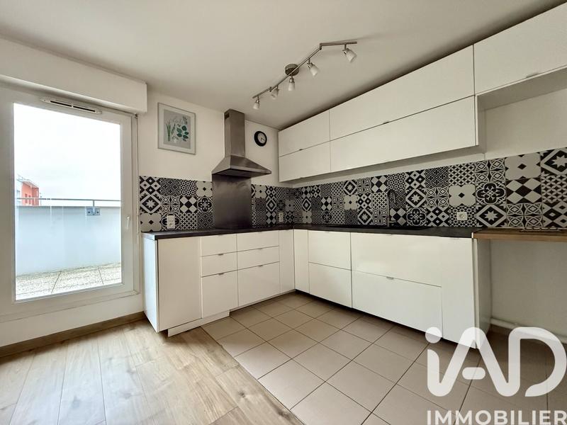Appartement - 96 m² - 4 pièces