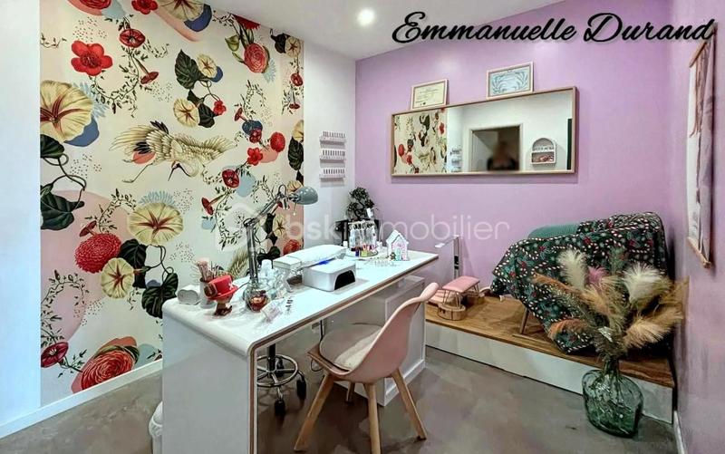 Local commercial - 630 m² - 16 pièces