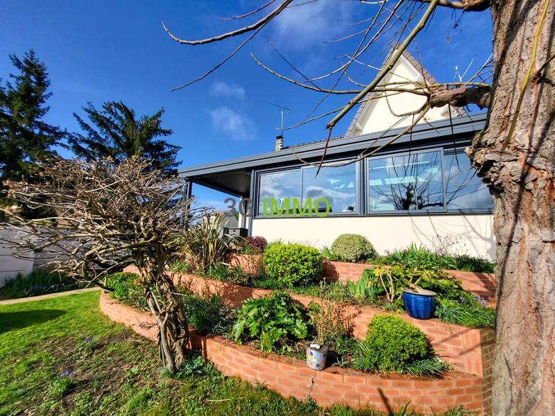 Maison - 178 m² - 6 pièces