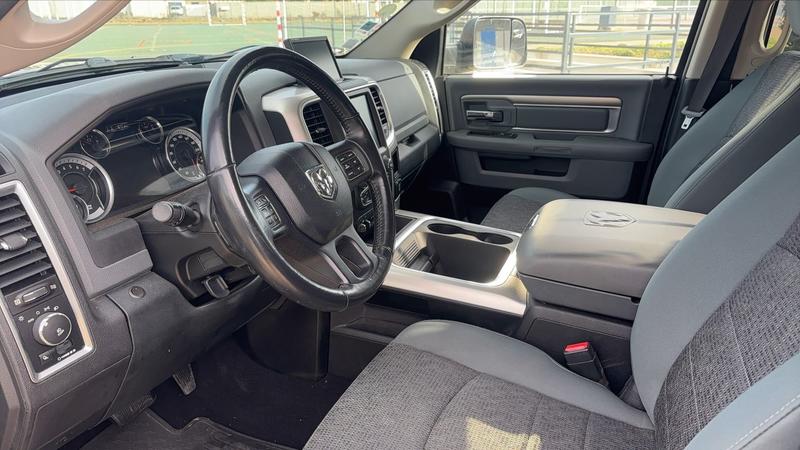 Dodge Ram 1500 5.7 V8 Hemi 394 4x4 Bva8 Out Door